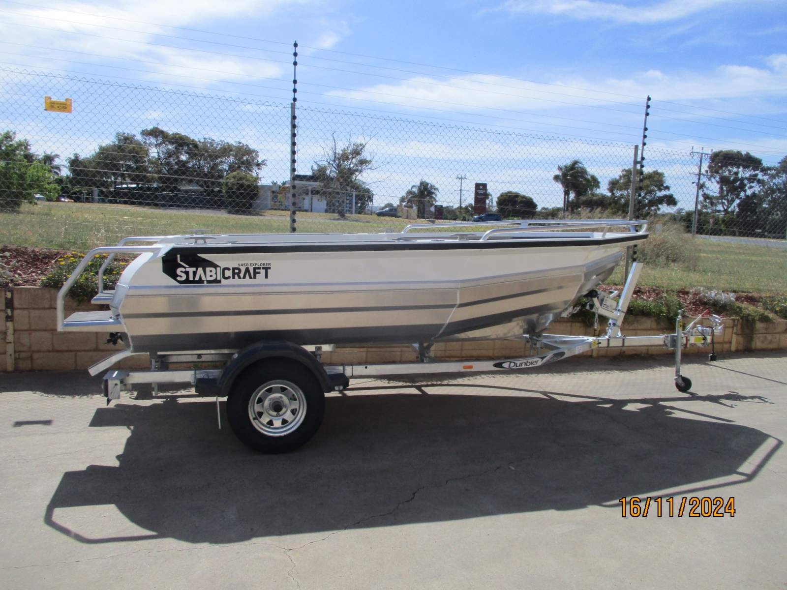 New Stabicraft 1450 Explorer White Painted Hull