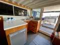 Roberts 32 Flybridge Cruiser