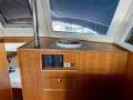 Roberts 32 Flybridge Cruiser
