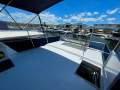 Roberts 32 Flybridge Cruiser