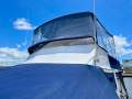 Roberts 32 Flybridge Cruiser