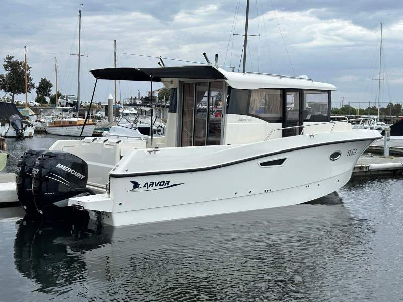 Arvor 905 Sportsfish