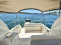 Sea Ray 260 Sundancer Sea Ray 260 Sundancer with pen at Aquarama...