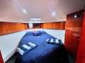 Riviera 4400 Sport Yacht