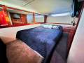 Riviera 4400 Sport Yacht