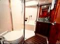 Riviera 4400 Sport Yacht