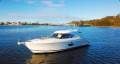Riviera 4400 Sport Yacht