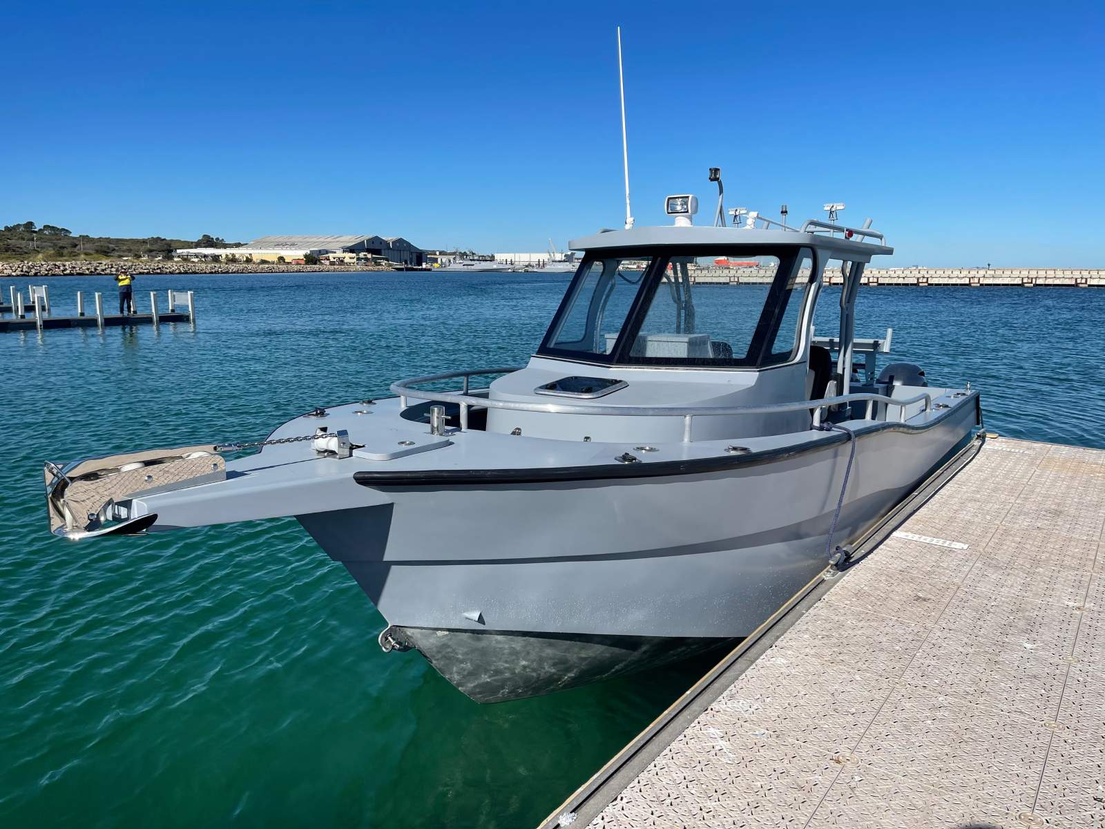 Lux Custom Boats 7700WACC