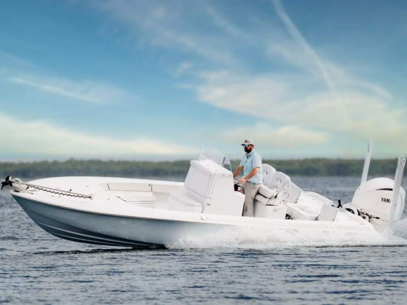 Contender 26 Bay