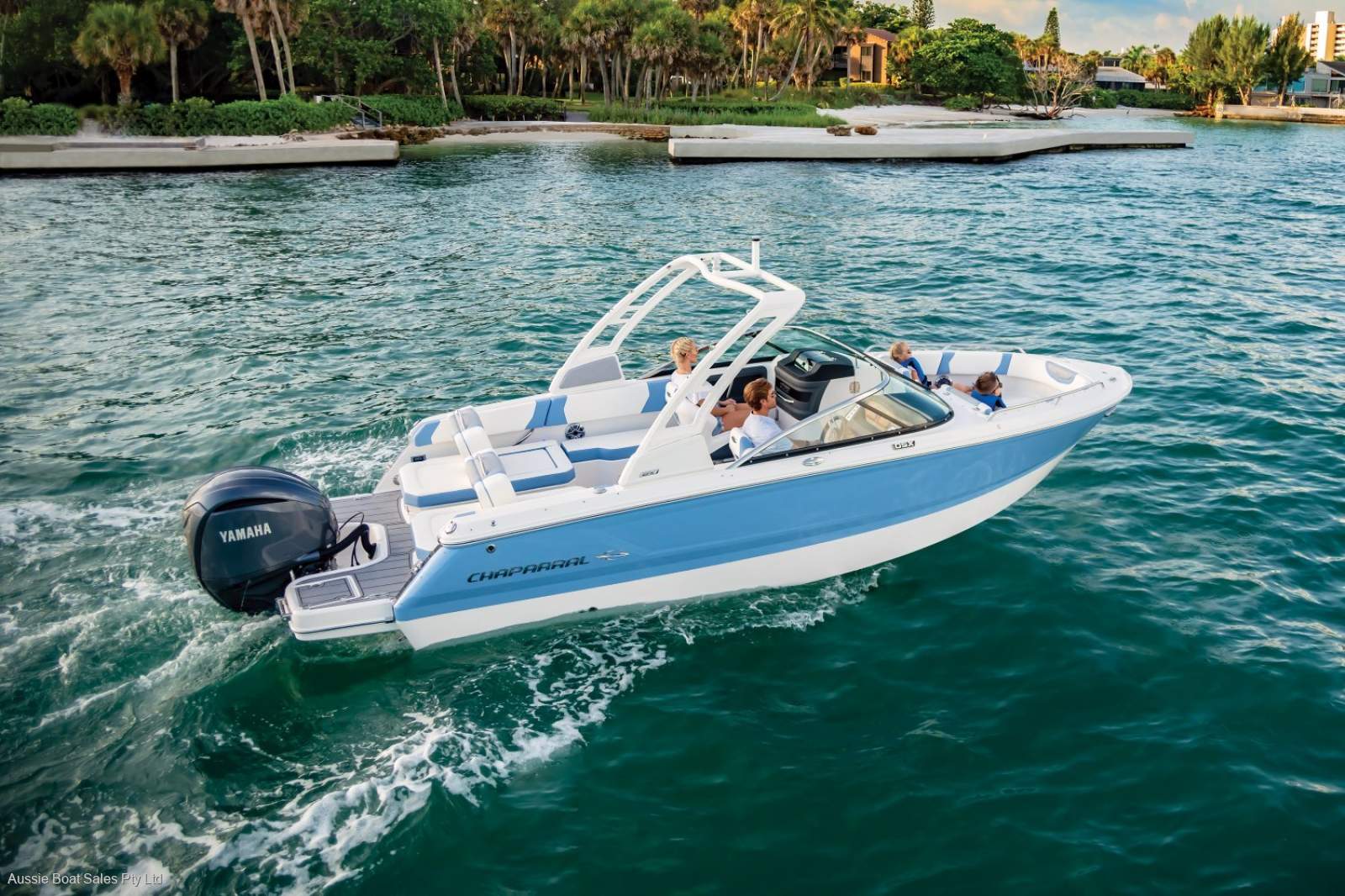 Chaparral 250 OSX OB Premium Bowrider