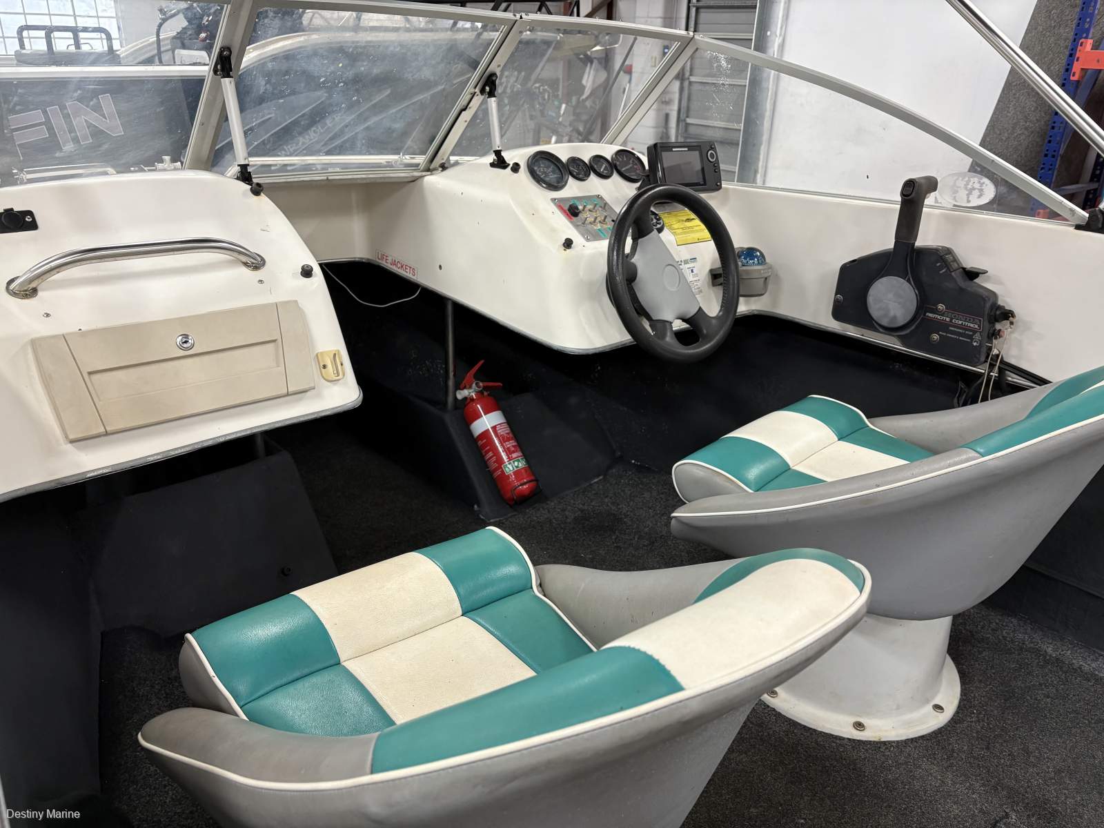 Freedom 4.94 Getaway Half Cabin