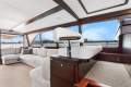 Palm Beach Motor Yachts 70 Sedan