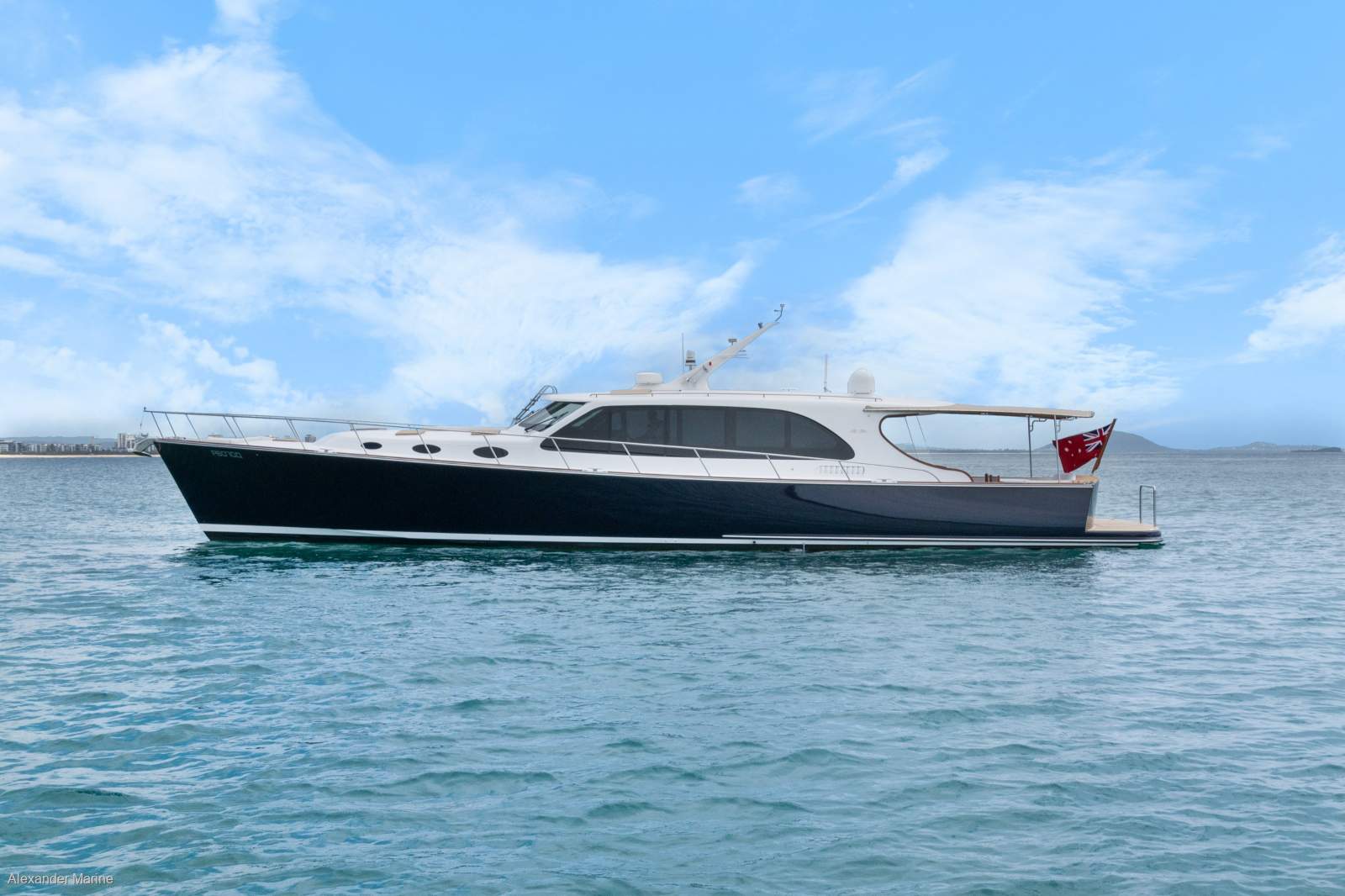 Palm Beach Motor Yachts 70 Sedan