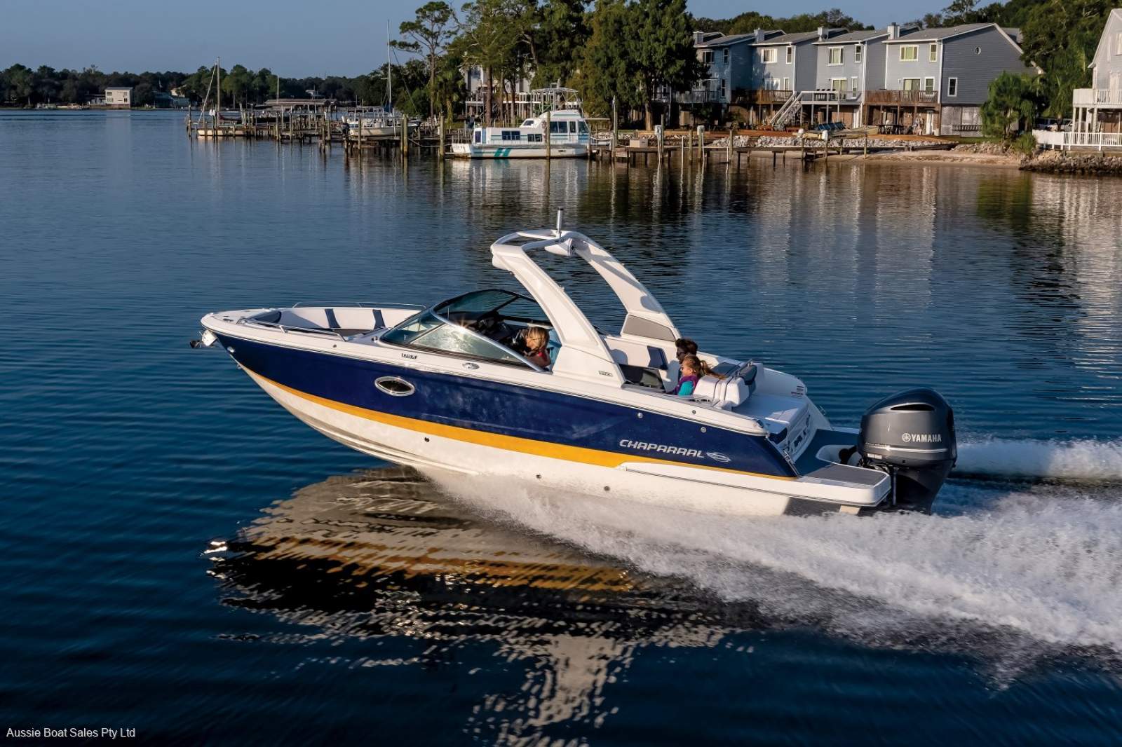Chaparral 270 OSX Premium Outboard Bowrider