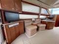 Meridian 391 Flybridge Cruiser