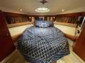 Meridian 391 Flybridge Cruiser