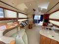 Meridian 391 Flybridge Cruiser