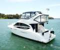 Meridian 391 Flybridge Cruiser