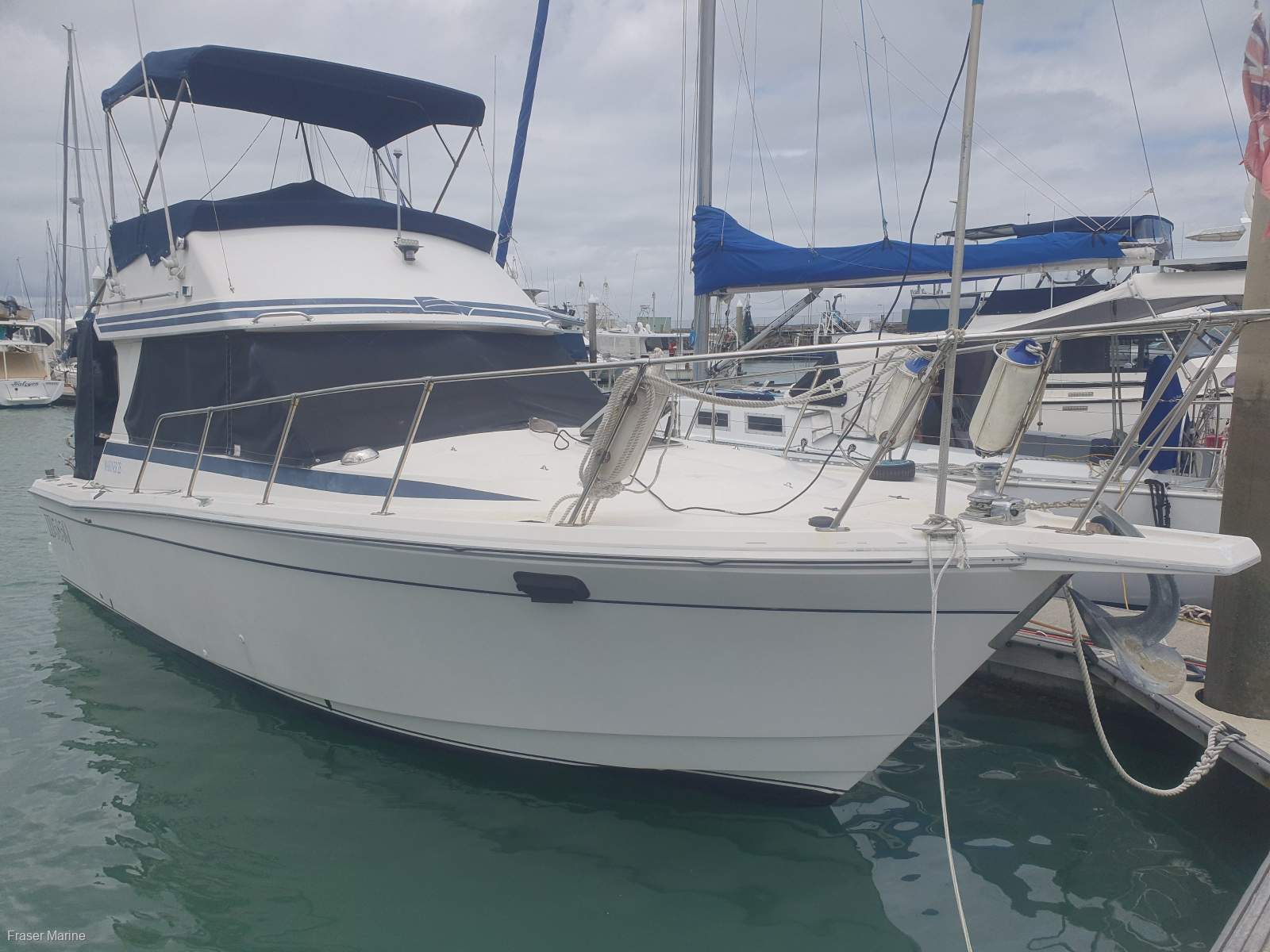Mariner 28 Flybridge