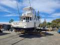 Caribbean 35 Flybridge Cruiser