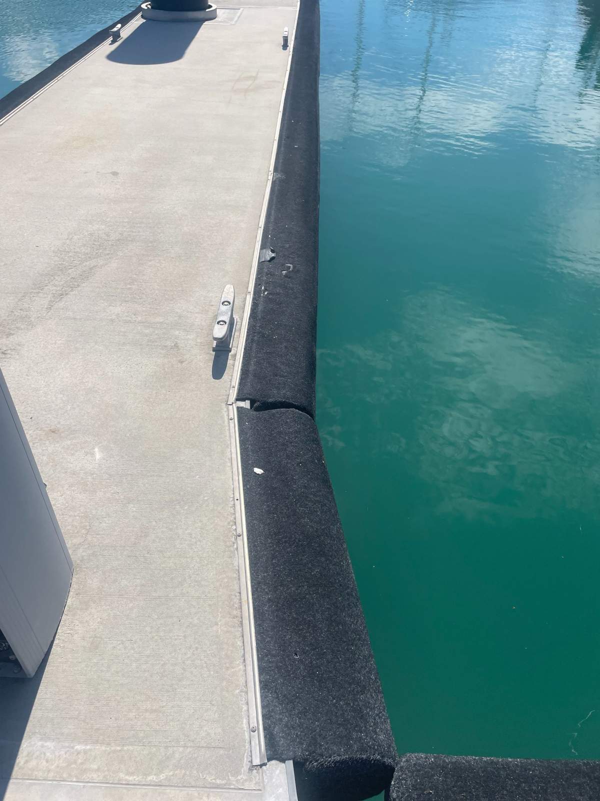 Port of Airlie 24m berth Sale
