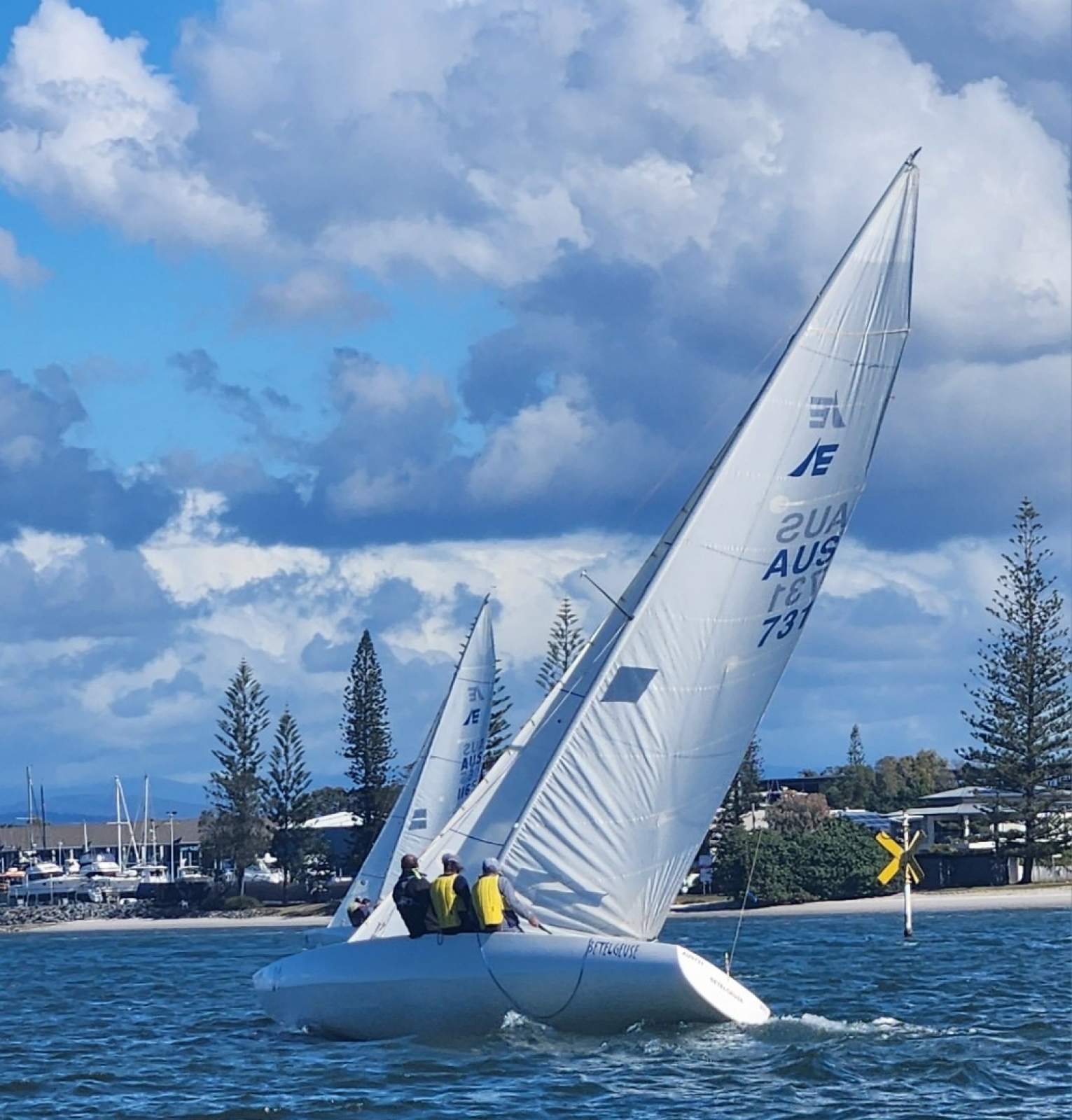 Etchells Pamcraft AUS 731