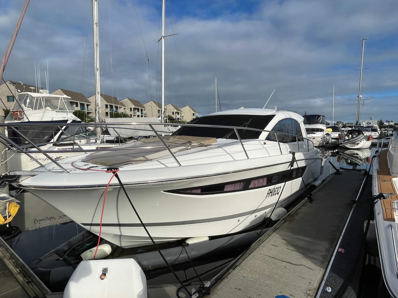 Jeanneau Leader 10