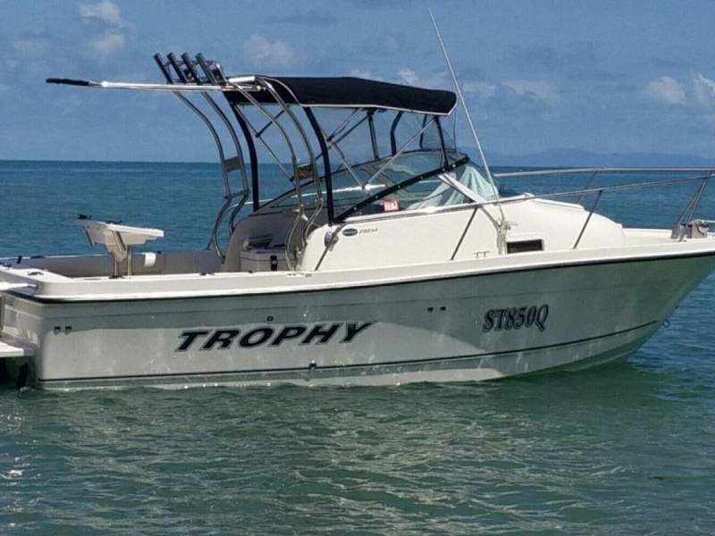 Trophy 2152 Walkaround