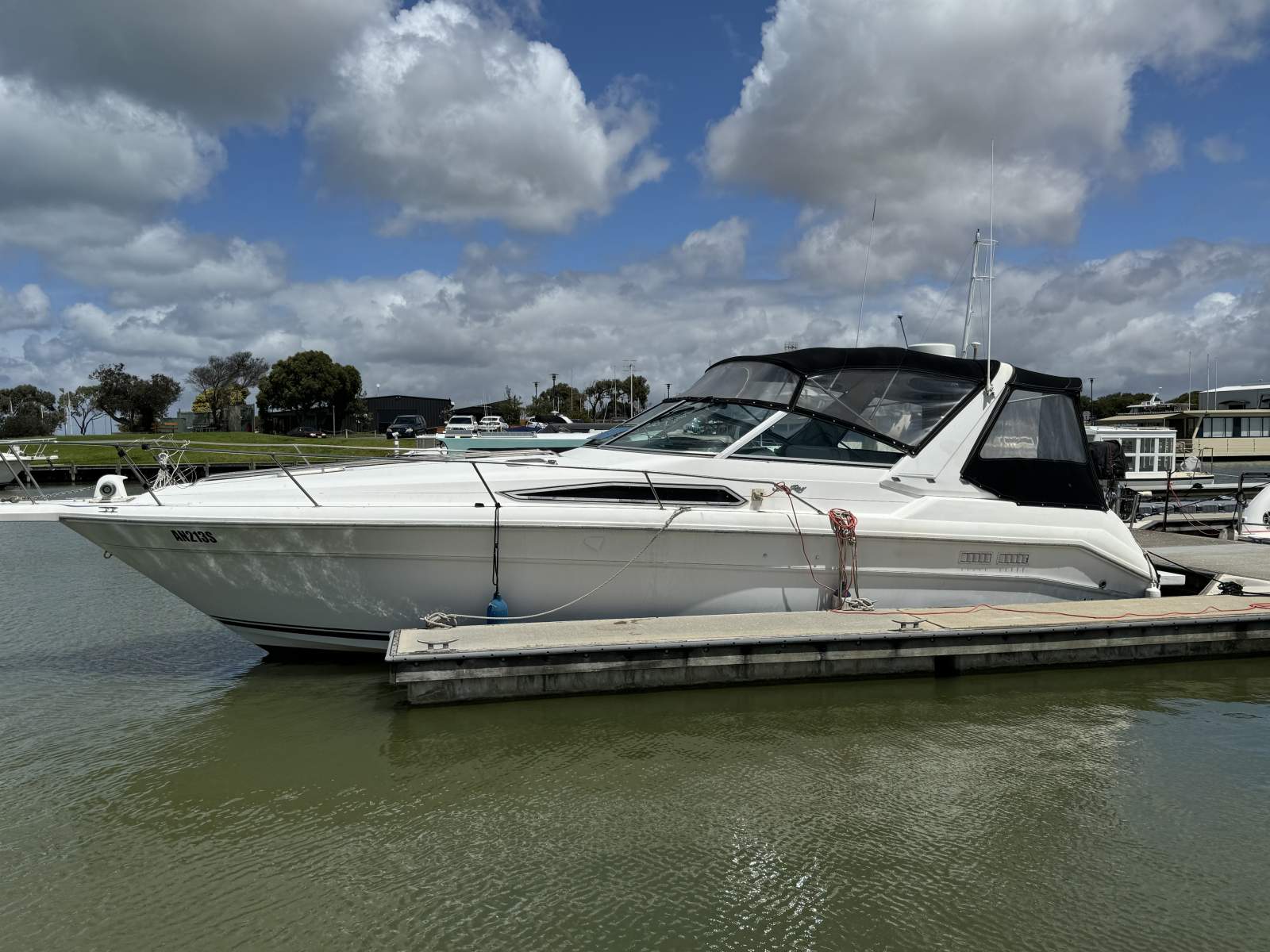 Sea Ray 340 Sundancer