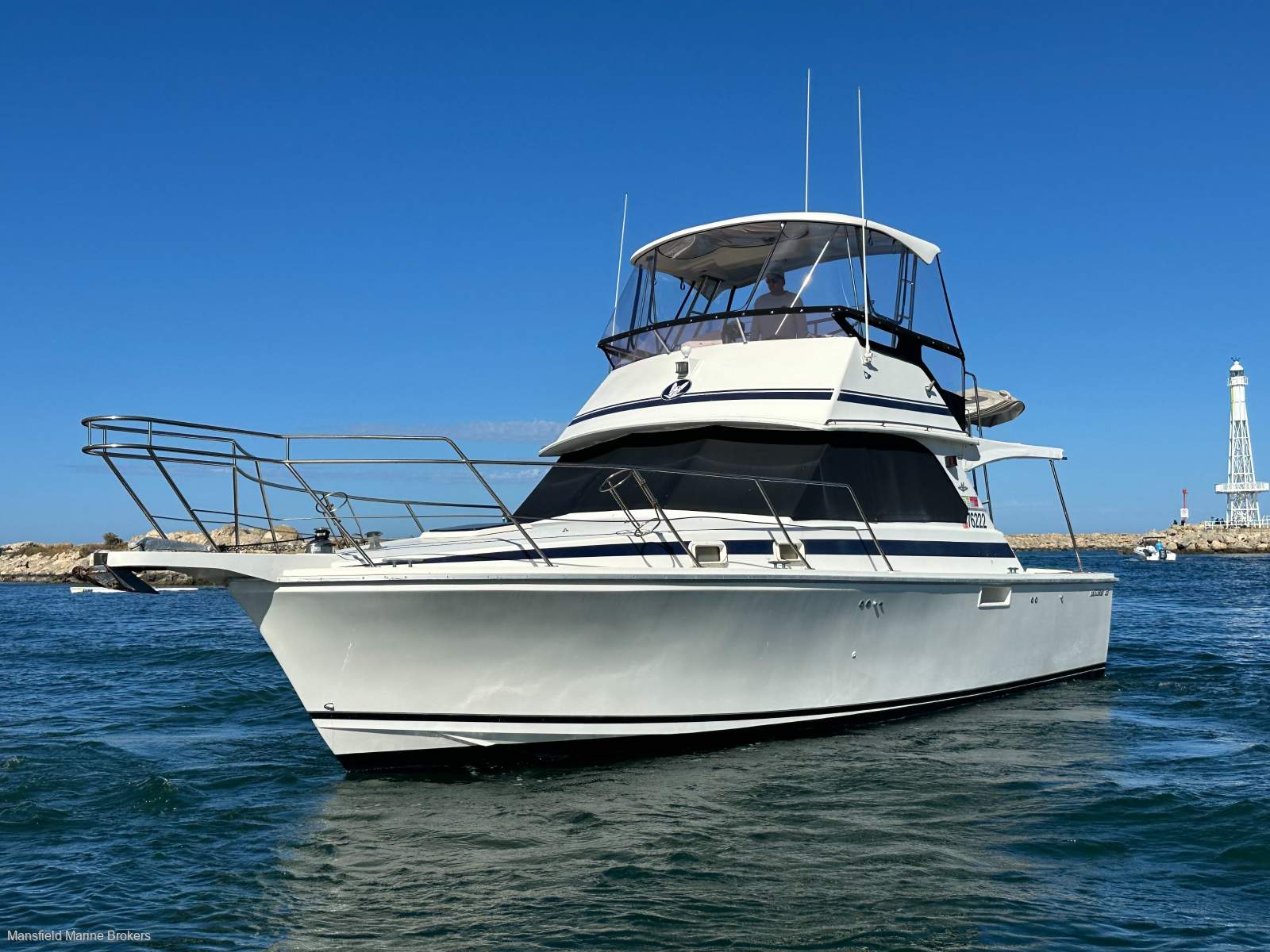 Bertram Caribbean 35:Timeless beauty