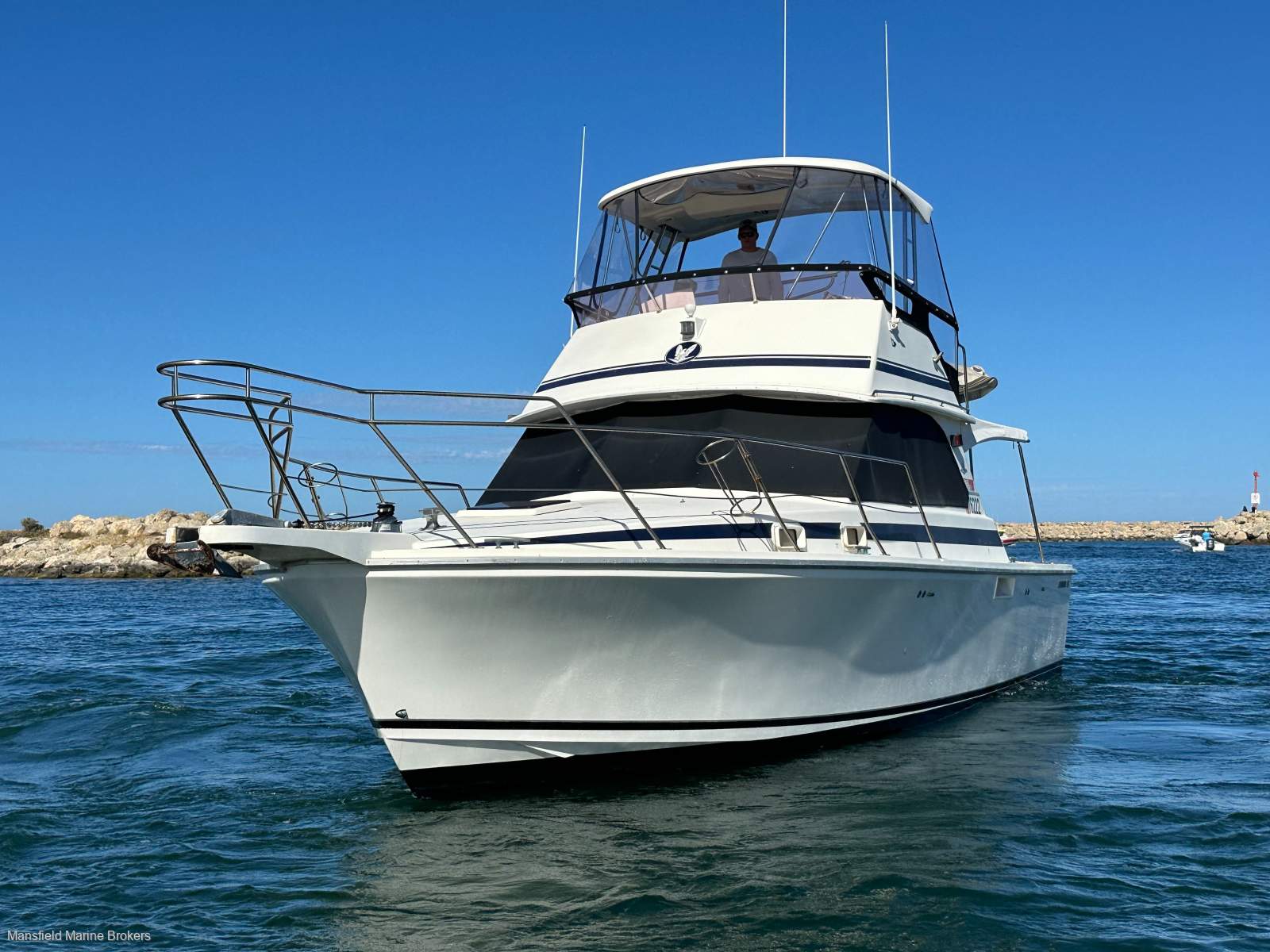 Bertram Caribbean 35:MK 2 / Latest hull shape