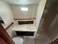 Bertram Caribbean 35:Seperate toilet / shower