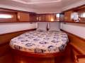 Beneteau Oceanis 50 - Luxury 3-cabin equipped for Offshore Cruising:Master cabin with ensuite and bureau