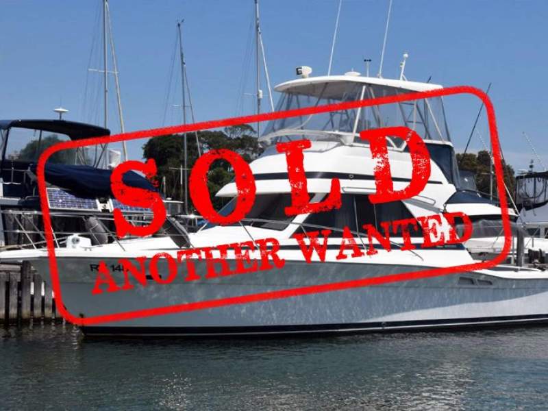 Riviera 36 Platinum Flybridge - SOLD