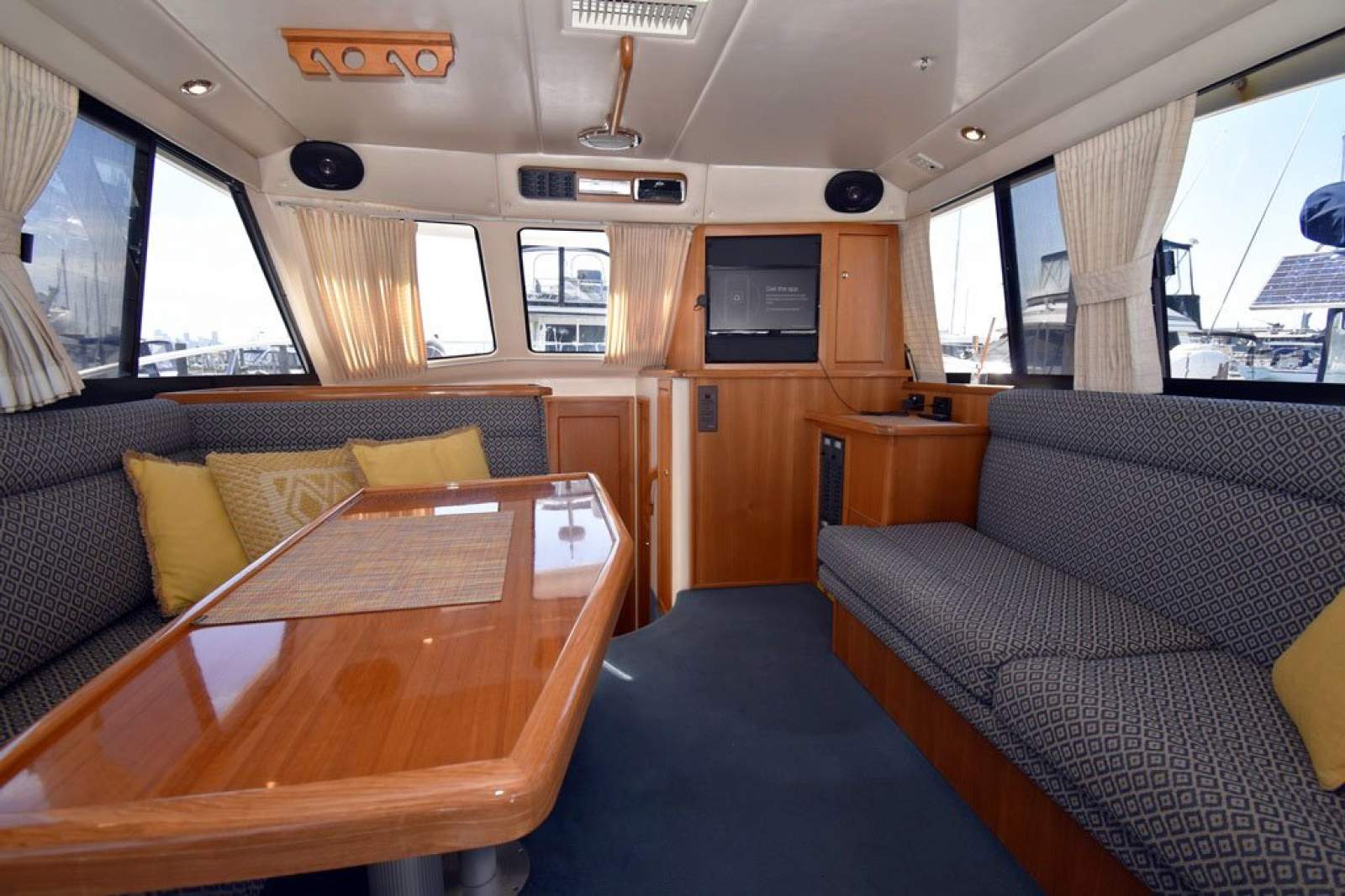 Riviera 36 Platinum Flybridge - SOLD