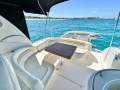 Sea Ray 375 Sundancer *with pen at Hillarys Yacht Club*