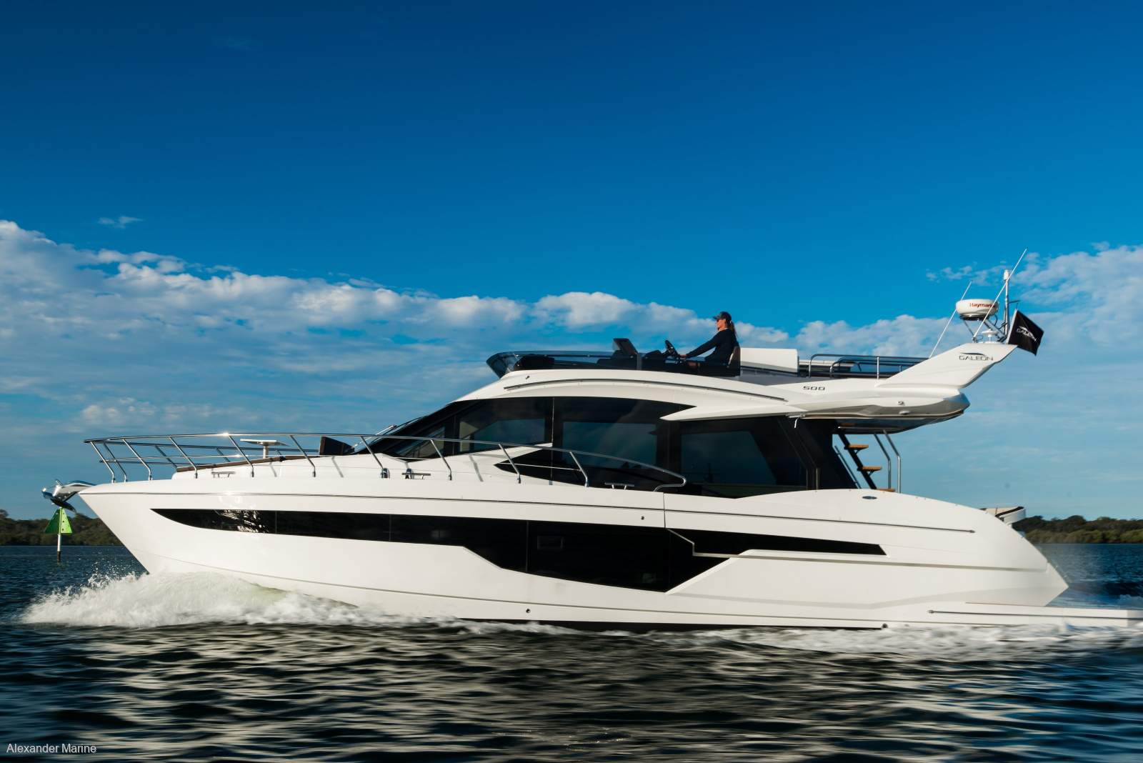 Galeon 500 Fly