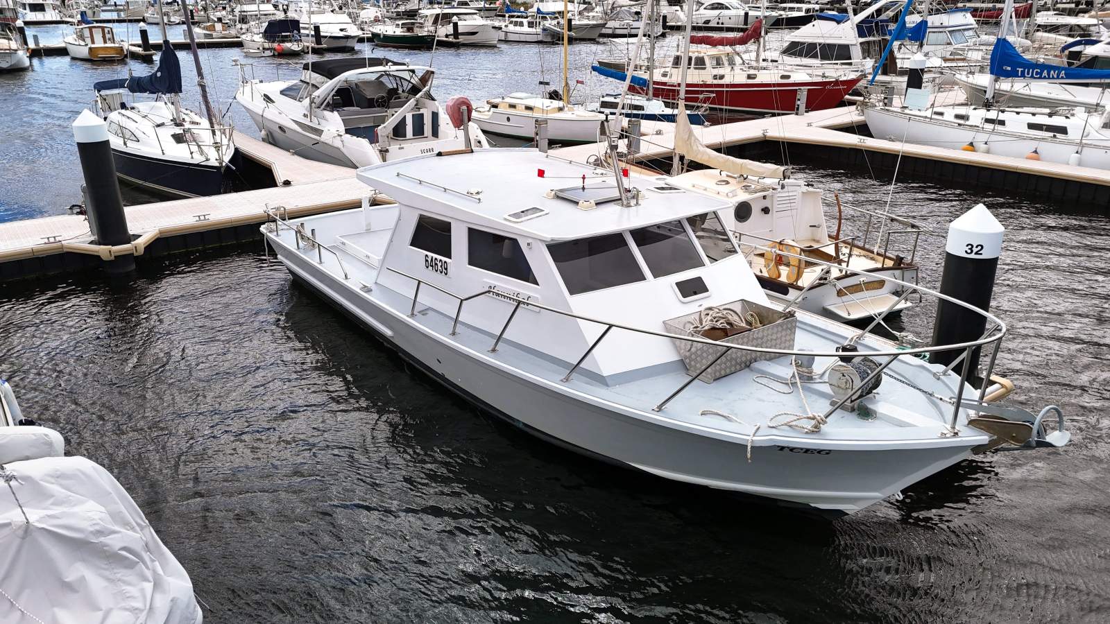 Custom 9.5m Sedan/Down East Style Motor Cruiser