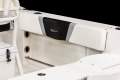 Robalo R200 Centre Console