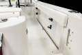 Robalo R222 Centre Console