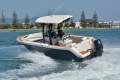 Robalo R222 Centre Console