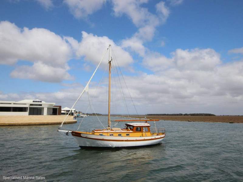 Custom Jeff Clist 35' Classic Motorsailer