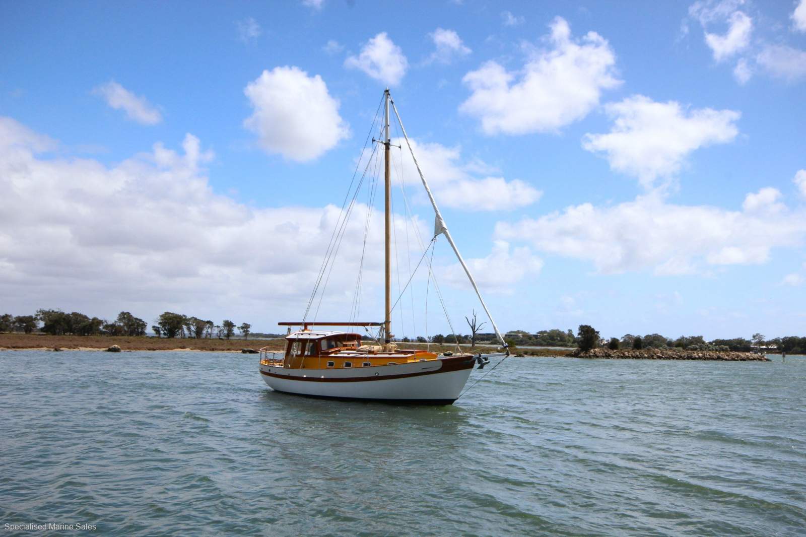 Custom Jeff Clist 35' Classic Motorsailer