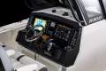 Robalo R300 Centre Console