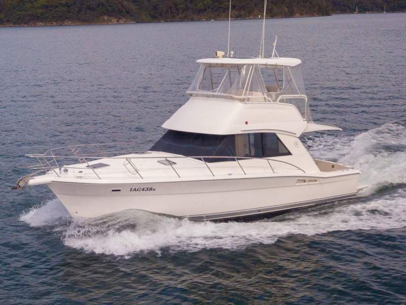 Riviera 36 Open Flybridge