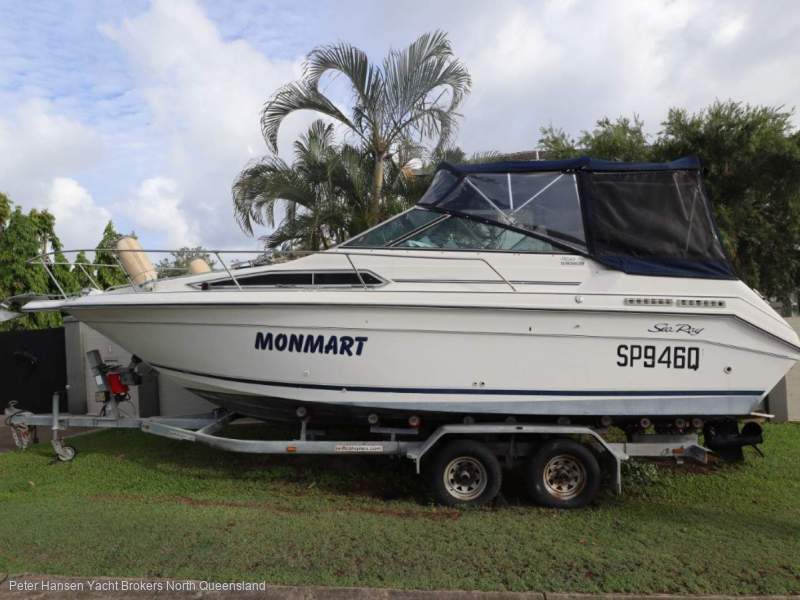 Sea Ray 250 Sundancer