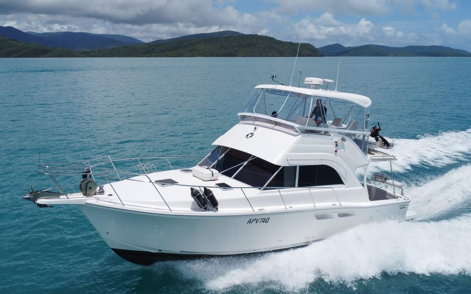 Caribbean 40 Flybridge Cruiser MK II