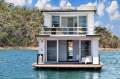 Rippatoo Houseboat Holiday Home on Lake Eildon:Rippatoo on Lake Eildon