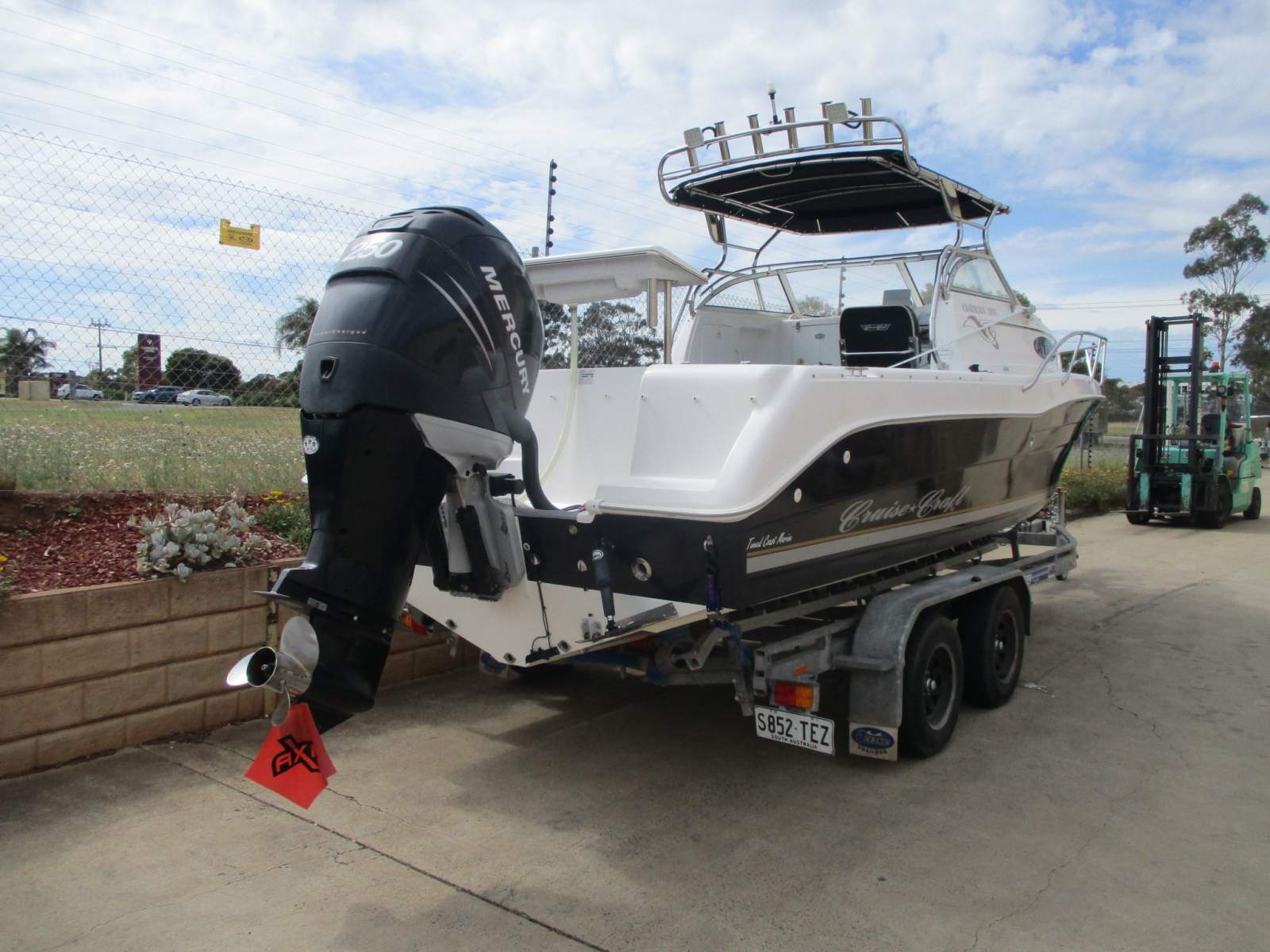 CruiseCraft Outsider 685