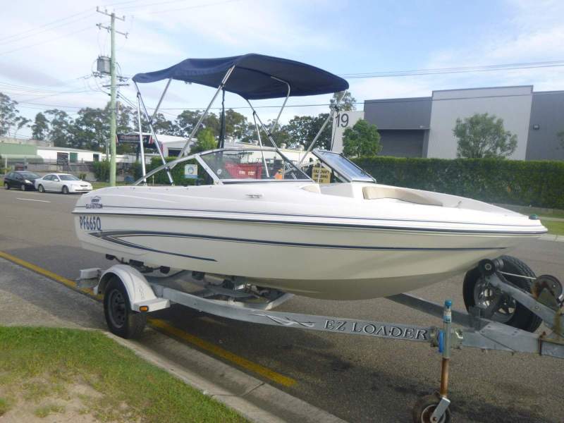 Glastron MX 175 BOW RIDER